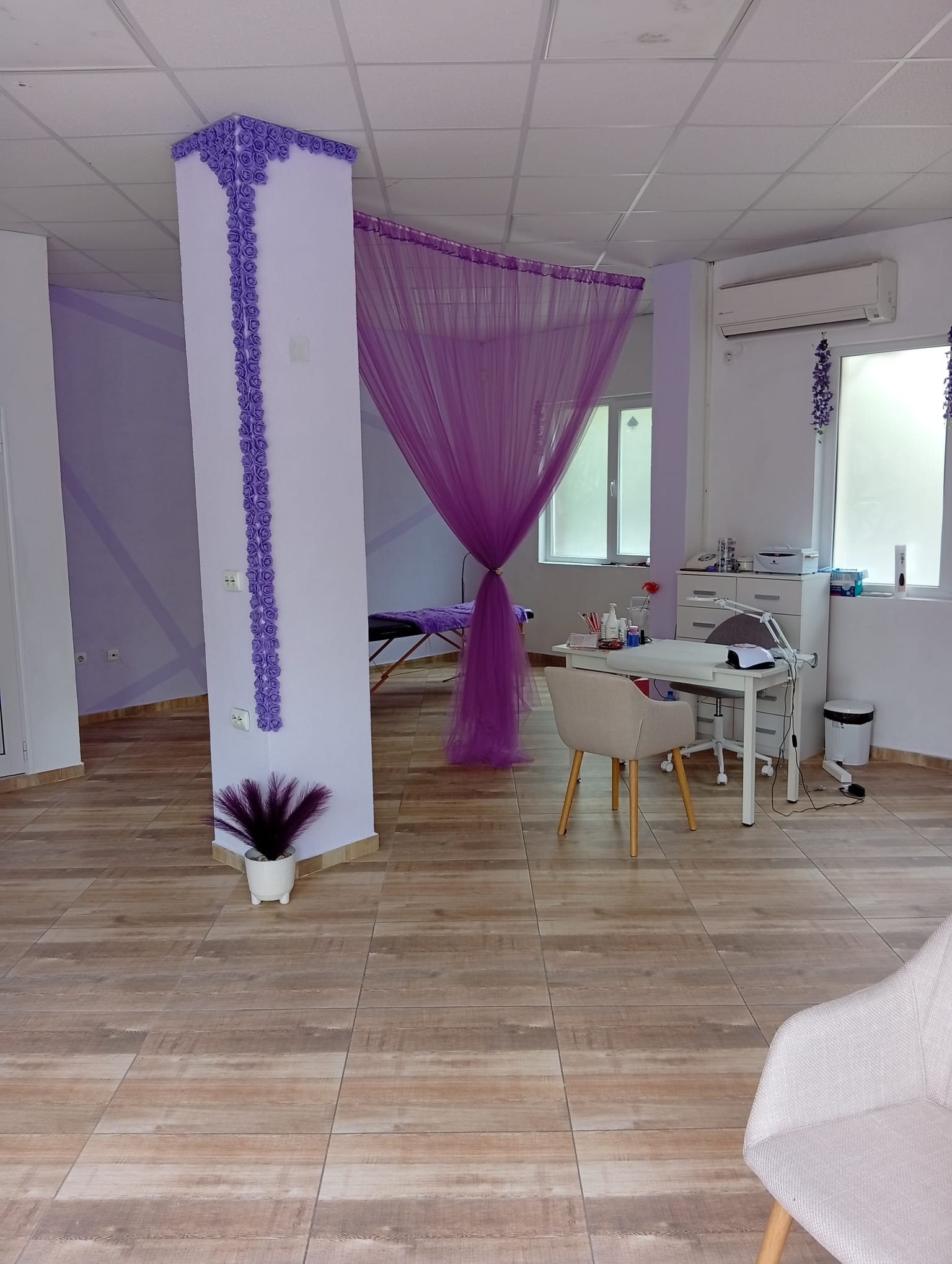 Nails by Irina beauty studio in Blagoevgrad